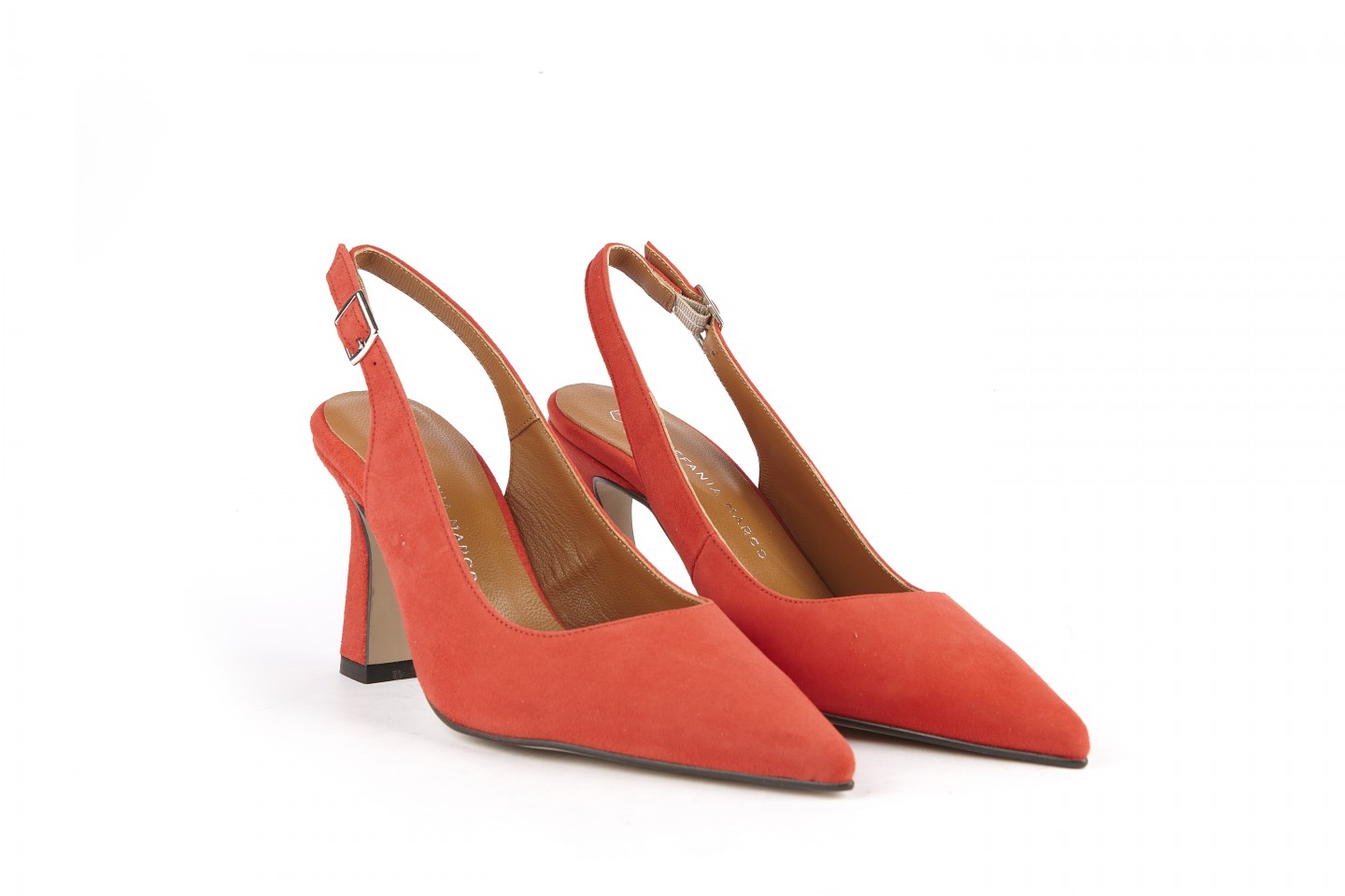 ESTEFANIA MARCO 2301